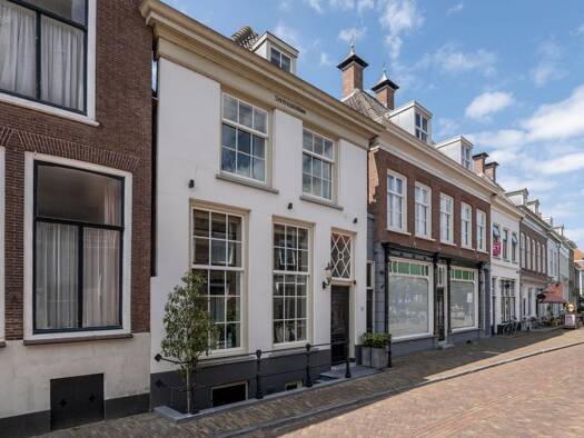 Herrenhaus zum Kauf 1.275.000 € 8 Zimmer 268 m² 374 m² Grundstück brandestraat 30 Geertruidenberg 4931 AW