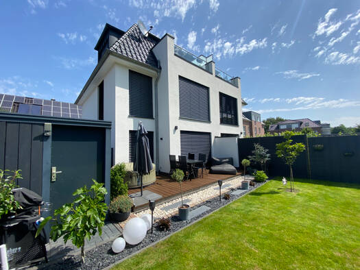 Doppelhaushälfte zur Miete 2.000 € 4 Zimmer 122 m² 160 m² Grundstück frei ab sofort Eversten Oldenburg 26131