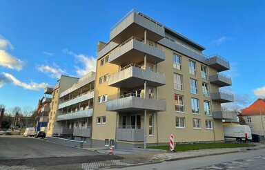 Wohnung zur Miete 750 € 2 Zimmer 77 m² EG frei ab 01.11.2024 Nördliche Mühlenvorstadt Greifswald 17489