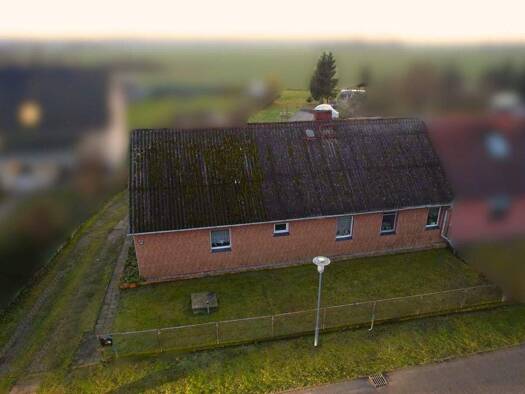 Einfamilienhaus zum Kauf provisionsfrei 57.500 € 4 Zimmer 104 m² 2.046 m² Grundstück frei ab sofort Techlin 3 Techlin Deyelsdorf 18513
