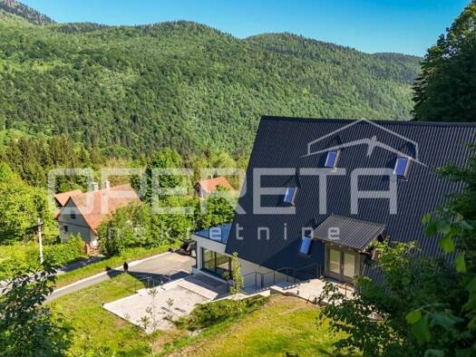 Haus zum Kauf 850.000 € 6 Zimmer 296 m² Delnice