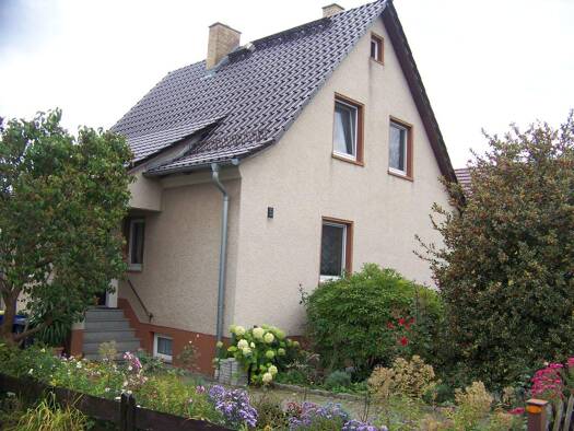 Haus zum Kauf 234.000 € 7 Zimmer 98 m² 540 m² Grundstück frei ab sofort Demitz-Thumitz 01877