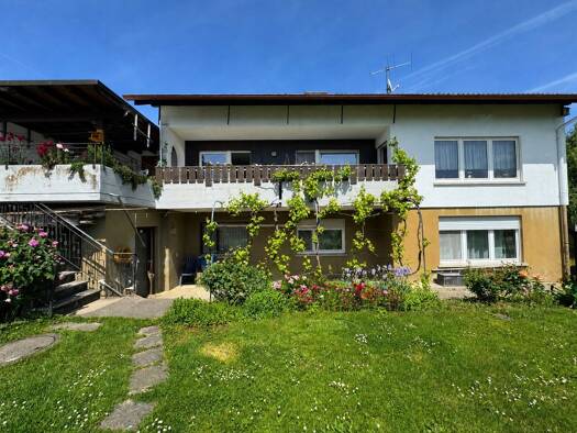 Einfamilienhaus zum Kauf 575.000 € 9 Zimmer 270 m² 718 m² Grundstück Dangstetten Küssaberg 79790
