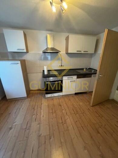 Wohnung zur Miete 700 € 2 Zimmer 70 m² 1. Geschoss frei ab 01.08.2025 Windischeschenbach Windischeschenbach Windische