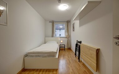 Wohnung zur Miete Wohnen auf Zeit 435 € 3 Zimmer 8 m² frei ab 11.11.2024 Aachener Straße 8 Neckarvorstadt Stuttgart 70376