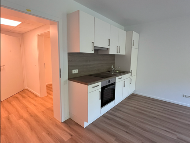 Wohnung zur Miete 807 € 2 Zimmer 68,7 m² Dachgeschoss, 2. Geschoss frei ab sofort Bad Pyrmont 31812