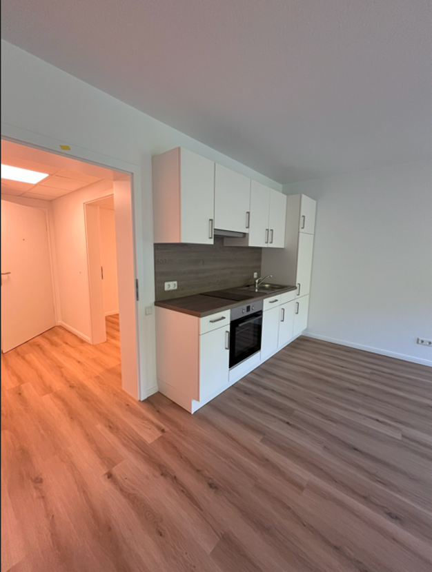Wohnung zur Miete 807 € 2 Zimmer 68,7 m² Dachgeschoss, 2. Geschoss frei ab sofort Löwensen Bad Pyrmont 31812