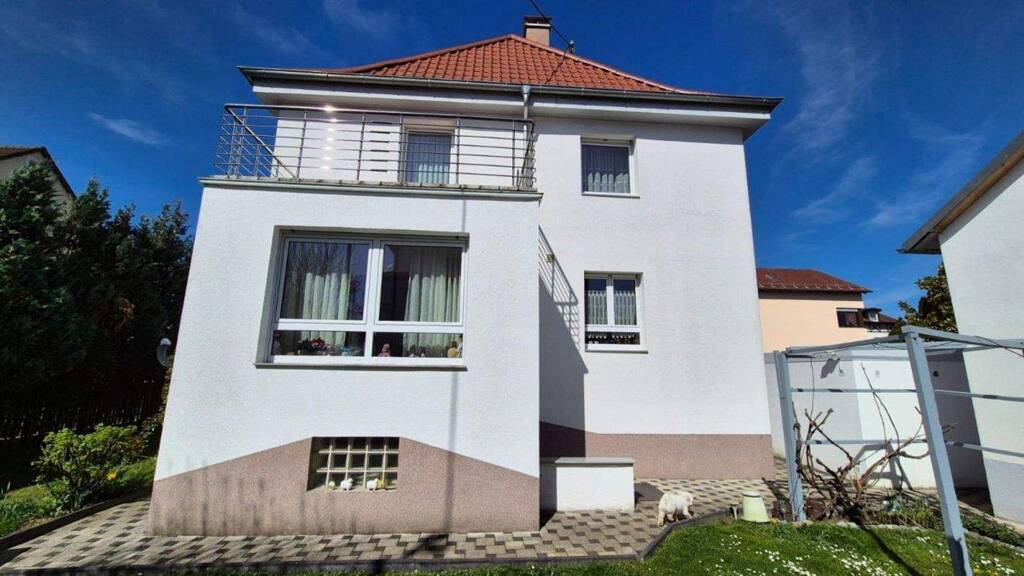 Einfamilienhaus zum Kauf 749.000 € 9 Zimmer 200 m² 573 m² Grundstück Salach 73084