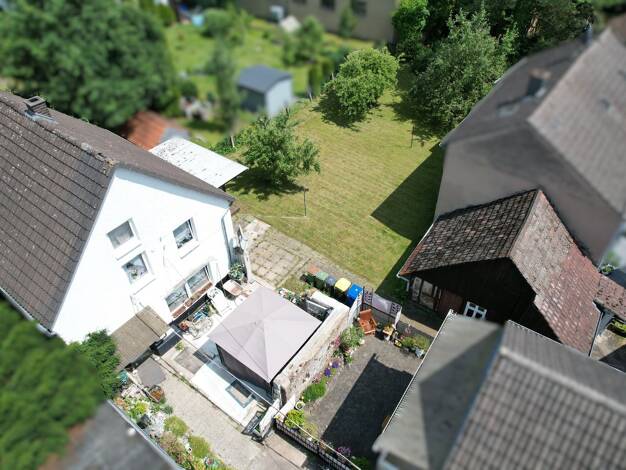 Mehrfamilienhaus zum Kauf 129.000 € 10 Zimmer 205 m² 658 m² Grundstück Mühlenstraße 7 Beverungen 37688