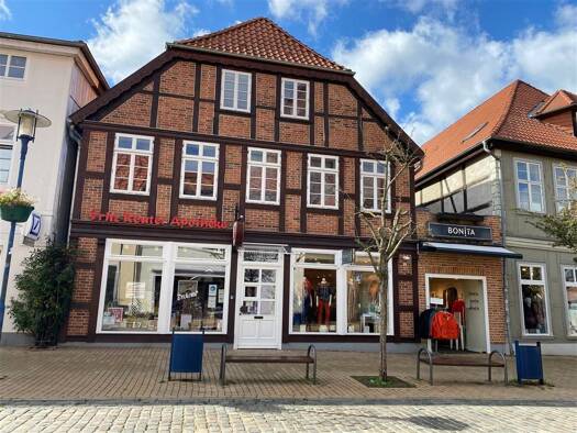 Wohnung zur Miete 700 € 3,5 Zimmer 124,7 m² 1. Geschoss Blutstraße 14 Parchim 19370