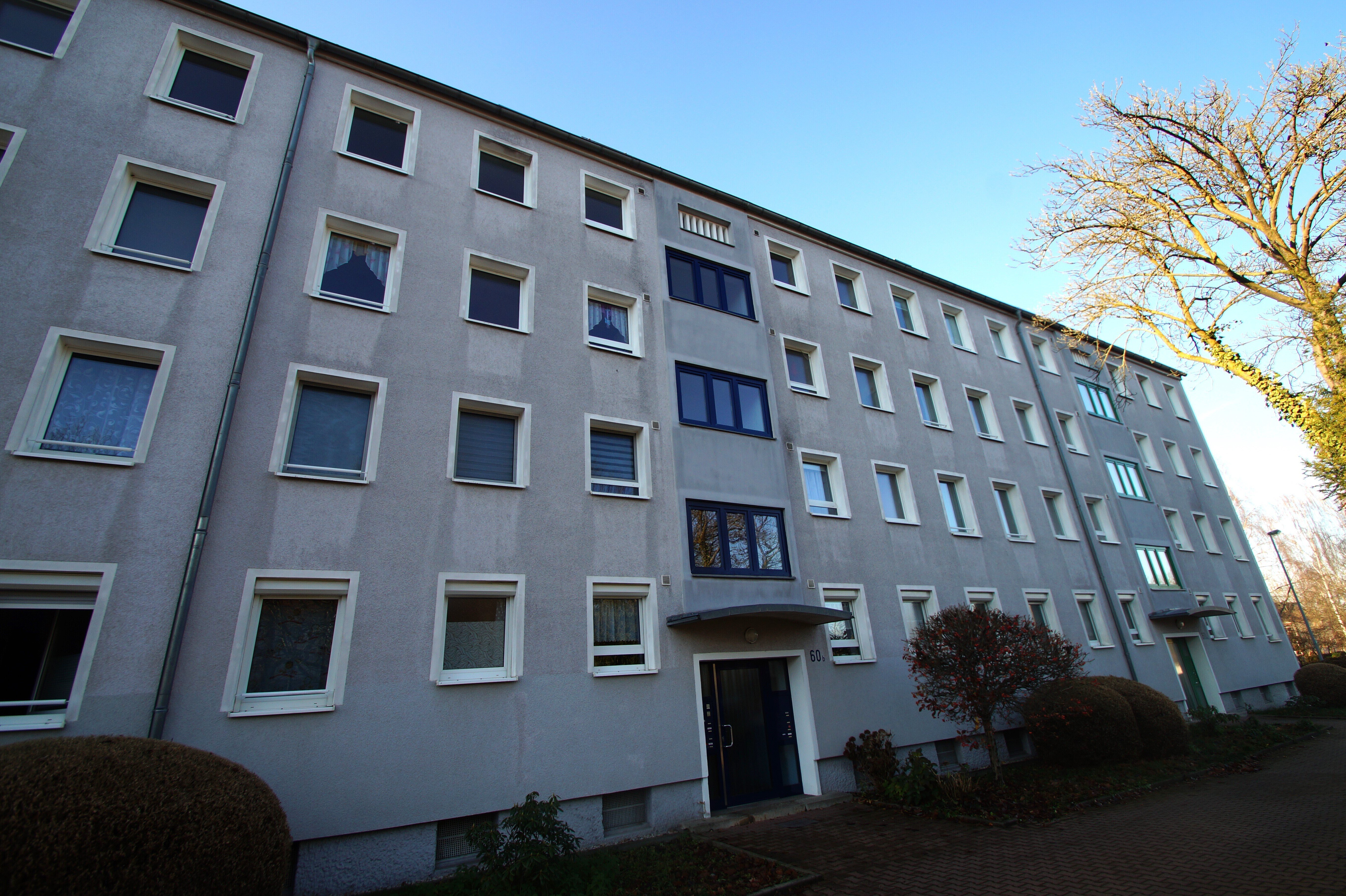 Wohnung zur Miete 360 € 3 Zimmer 62 m²<br/>Wohnfläche 2.<br/>Geschoss 01.02.2025<br/>Verfügbarkeit Zschopauer Straße 60B Gablenz 244 Chemnitz 09111