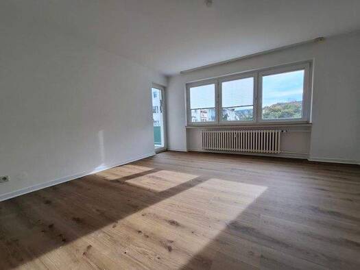 Wohnung zur Miete 650 € 3 Zimmer 71 m² 2. Geschoss frei ab sofort Irmintrudisstraße000 Zentrum Bonn 53111