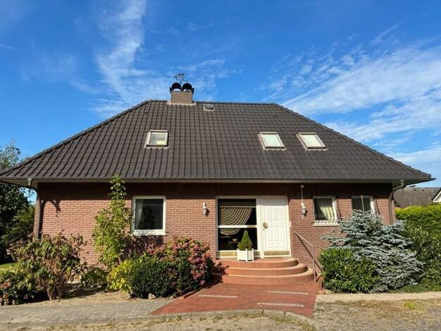 Einfamilienhaus zum Kauf 299.000 € 7 Zimmer 185 m² 658 m² Grundstück Diepholz Diepholz 49356