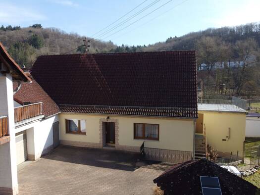 Einfamilienhaus zum Kauf 105.000 € 5 Zimmer 135 m² 1.629 m² Grundstück Hefersweiler 67753