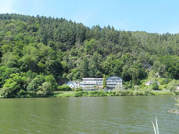 Haus zum Kauf 1.500.000 € 1.700 m² 5.217 m² Grundstück Trarbach Traben-Trarbach 56841