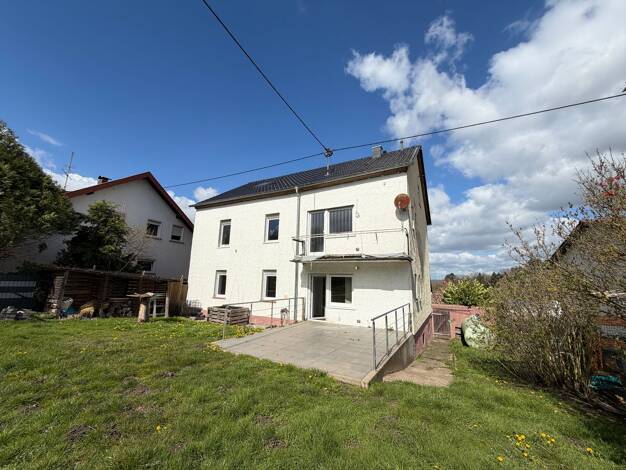 Einfamilienhaus zum Kauf 298.000 € 8 Zimmer 207 m² 653 m² Grundstück frei ab sofort Düppenweiler Beckingen 66701