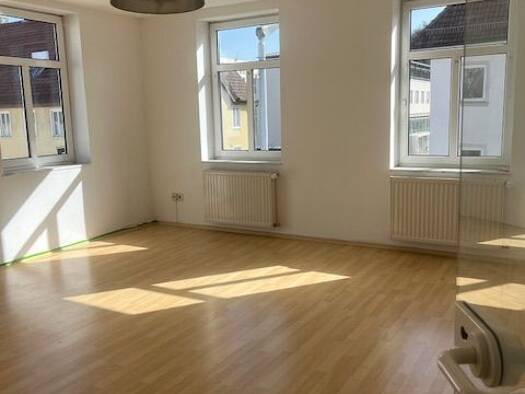 Wohnung zur Miete 748 € 1 Zimmer 78 m² Geschoss 3/4 frei ab 01.05.2026 Tuttlingen 78532