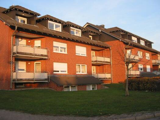 Wohnung zur Miete 252 € 1 Zimmer 31,5 m² 1. Geschoss frei ab 01.12.2026 Immenweg 1 Holzminden Holzminden 37603