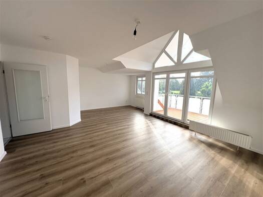 Wohnung zur Miete 800 € 3 Zimmer 92 m² 1. Geschoss frei ab 01.01.2027 Dwoberg/Ströhen Delmenhorst 27753