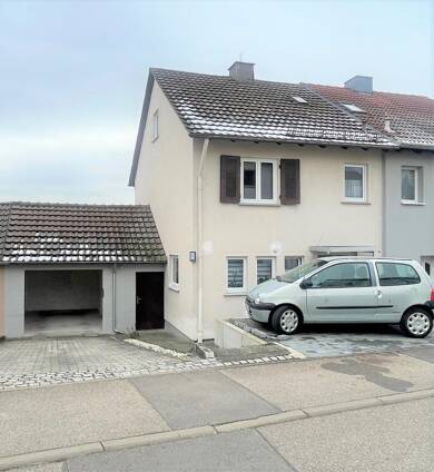 Haus zum Kauf 279.000 € 4 Zimmer 96 m² 353 m² Grundstück frei ab sofort Westhausen Westhausen 73463