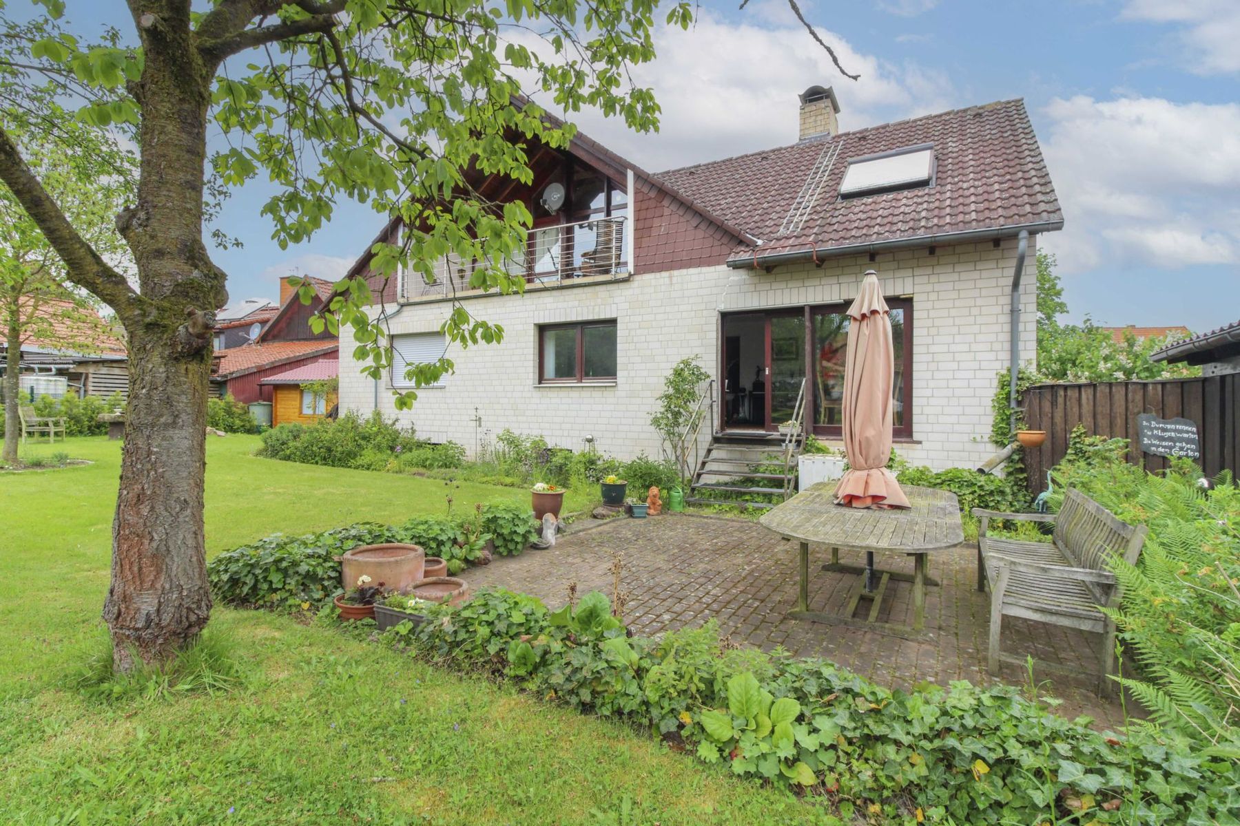 Einfamilienhaus zum Kauf 368.000 € 7 Zimmer 226,2 m²<br/>Wohnfläche 1.190,2 m²<br/>Grundstück Holzerode Ebergötzen 37136