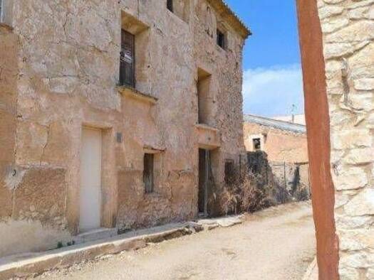 Reihenhaus zum Kauf 65.000 € 1 Zimmer 300 m² Pinós 03650