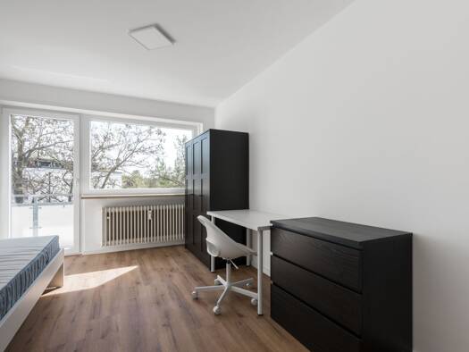 WG-Zimmer zur Miete auf Zeit 510 € 12 m² 3. Geschoss frei ab 01.11.2026 Lechhausen Augsburg 86165