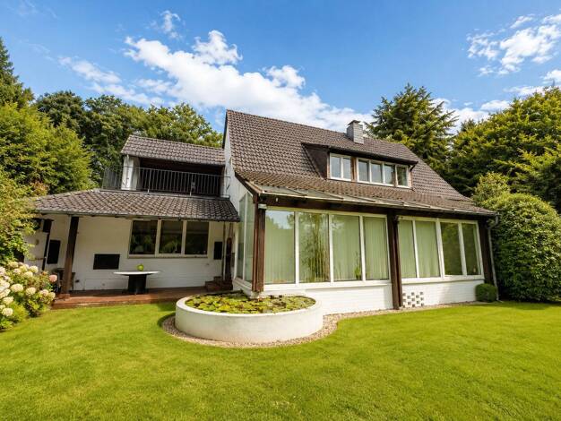 Mehrfamilienhaus zur Miete 1.776 € 3 Zimmer 148 m² 1.950 m² Grundstück Helenabrunn Viersen 41748