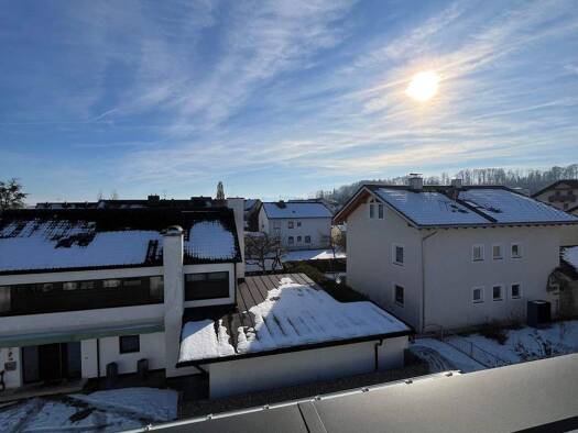 Penthouse zum Kauf - Erstbezug provisionsfrei 549.900 € 3 Zimmer 126,1 m² 2. Geschoss frei ab sofort Kardinal-Faulhaber-Str. 1a Tittmoning 84529