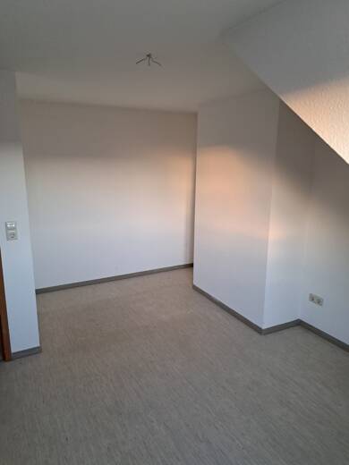 Wohnung zur Miete 415 € 2 Zimmer 67 m² Dachgeschoss, 3. Geschoss Menzelweg 6 Lebenstedt Salzgitter 38228