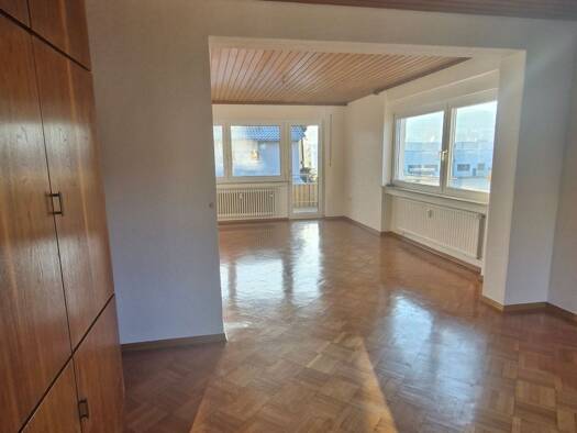 Wohnung zur Miete 600 € 3,5 Zimmer 90 m² Geschoss 2/3 frei ab 01.02.2026 Krautheim 74238