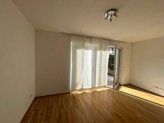 Wohnung zum Kauf 439.000 € 2 Zimmer 65,8 m² 4 Geschosse frei ab sofort Wiehre Süd 79102