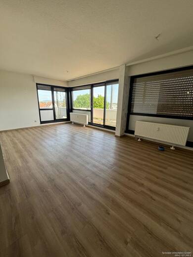 Wohnung zur Miete 650 € 4 Zimmer 90,6 m² 3. Geschoss Diefflen Dillingen 66763
