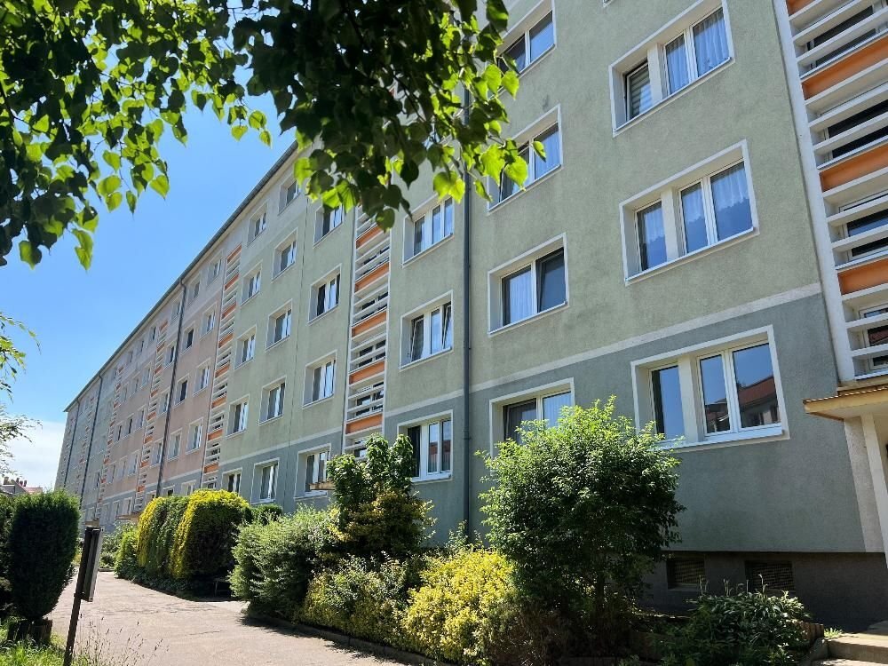 Wohnung zur Miete 355 € 3 Zimmer 60 m²<br/>Wohnfläche ab sofort<br/>Verfügbarkeit Thomas-Müntzer-Straße 19 Lichtentanne Lichtentanne 08115