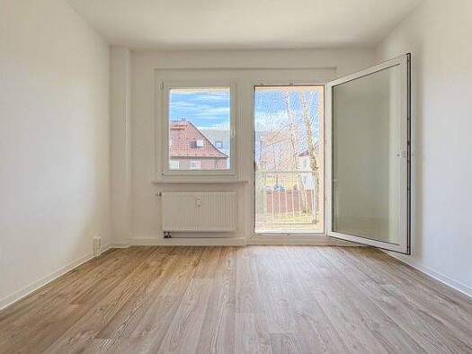 Wohnung zur Miete 270 € 2 Zimmer 50,7 m² EG Nestlerstraße 43 Reichenbrand Chemnitz 09117