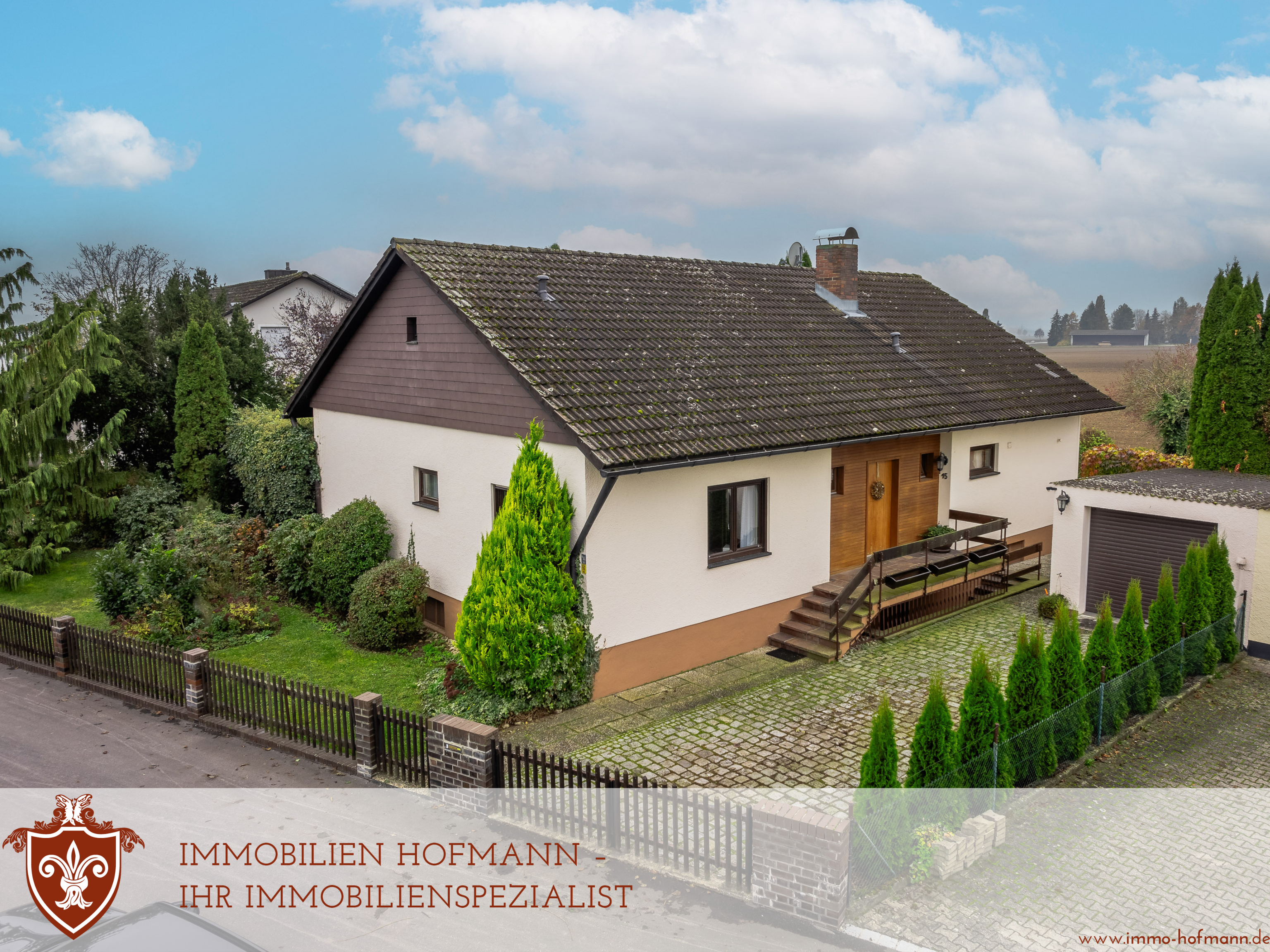 Bungalow zum Kauf 349.000 € 4 Zimmer 125 m²<br/>Wohnfläche 773 m²<br/>Grundstück Pilsting Pilsting 94431