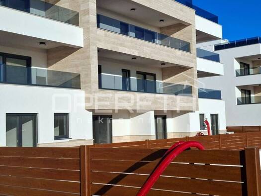 Wohnung zum Kauf 335.000 € 3 Zimmer 97 m² 2. Geschoss Privlaka