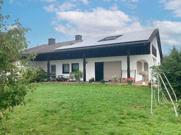 Mehrfamilienhaus zum Kauf 665.000 € 7 Zimmer 227 m² 713 m² Grundstück Essenbach Essenbach 84051