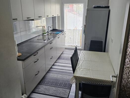 Wohnung zur Miete 1.250 € 3 Zimmer 76 m² Geschoss 3/6 frei ab 01.11.2026 Ammanstraße Lichtenhof Nürnberg 90459