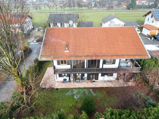 Mehrfamilienhaus zum Kauf provisionsfrei 940.000 € 8 Zimmer 205 m² 763 m² Grundstück Laubensteinweg 10 Frasdorf 83112