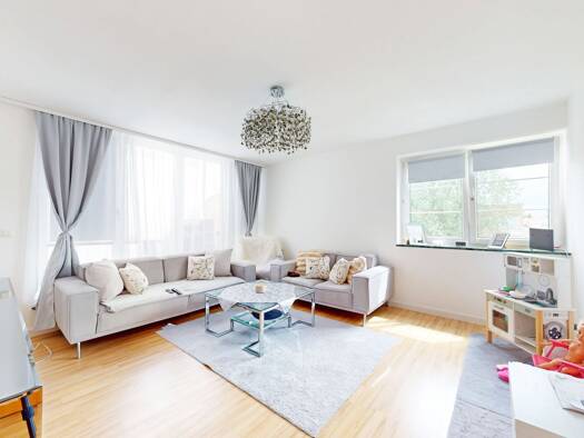 Wohnung zum Kauf 345.000 € 4 Zimmer 95,7 m² 3. Geschoss Buckow Neukölln 12349