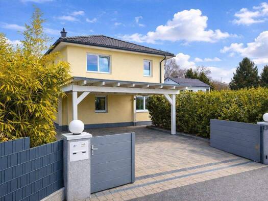 Haus zum Kauf 699.000 € 3 Zimmer 115 m² 511 m² Grundstück frei ab 01.07.2026 Pörtschach am Wörther See 9210
