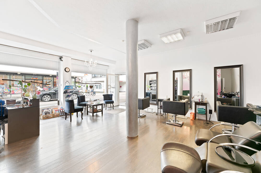 Property thumbnail 3