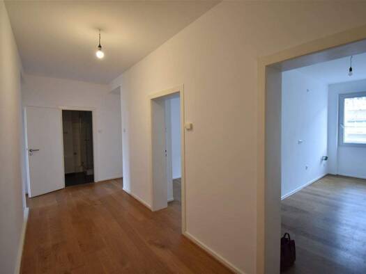 Wohnung zum Kauf provisionsfrei 380.000 € 3 Zimmer 75,6 m² frei ab sofort Düsseldorf 40474