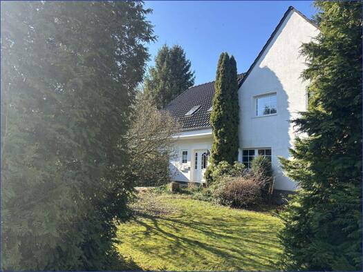 Doppelhaushälfte zum Kauf 750.000 € 5 Zimmer 198 m² 658 m² Grundstück Heidhausen Essen 45239