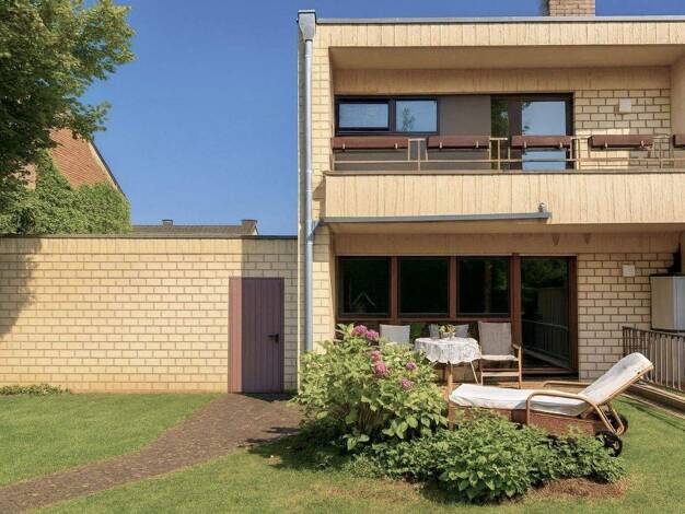 Doppelhaushälfte zum Kauf provisionsfrei 650.000 € 8 Zimmer 122,7 m² 285 m² Grundstück Lank-Latum Meerbusch 40668