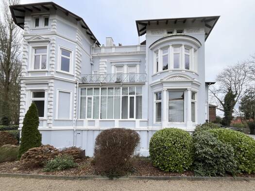 Wohnung zum Kauf 129.000 € 2 Zimmer 83 m² frei ab sofort Mitte Delmenhorst 27749