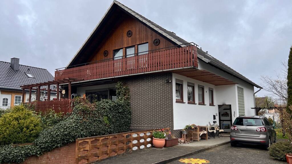 Einfamilienhaus zum Kauf 179.000 € 5 Zimmer 146 m² 800 m² Grundstück Veckerhagen Reinhardshagen 34359