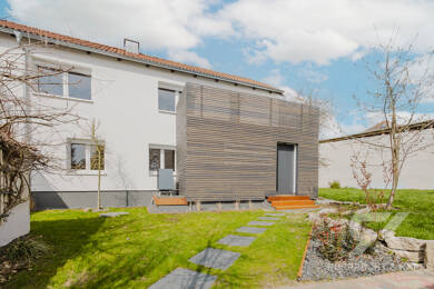 Einfamilienhaus zum Kauf 309.000 € 2 Zimmer 115 m² 194 m² Grundstück Erbendorf Erbendorf 92681