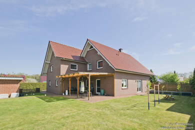 Einfamilienhaus zum Kauf 369.000 € 5,5 Zimmer 183 m² 908 m² Grundstück frei ab 01.11.2025 Ahlhorn Großenkneten-Ahlhorn 26197